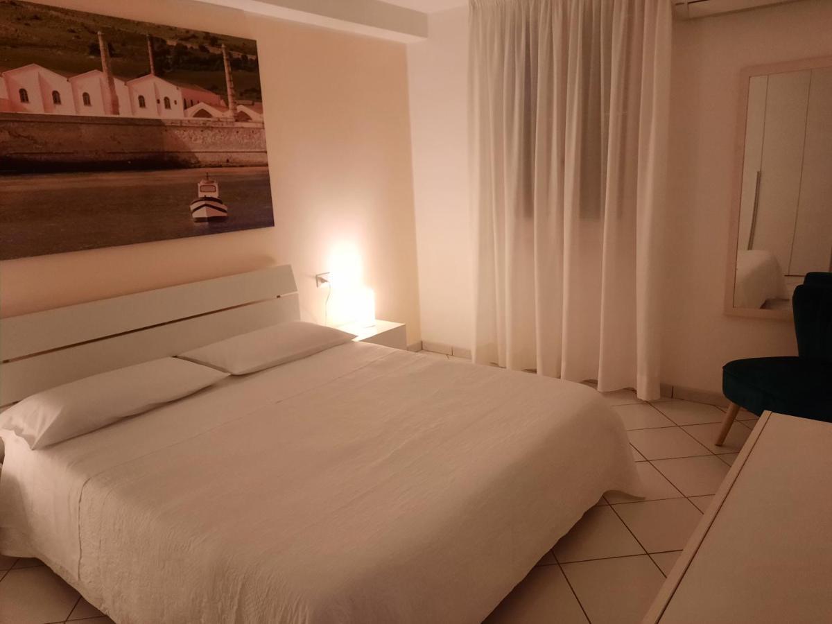 Villa Oblo Favignana Exteriör bild