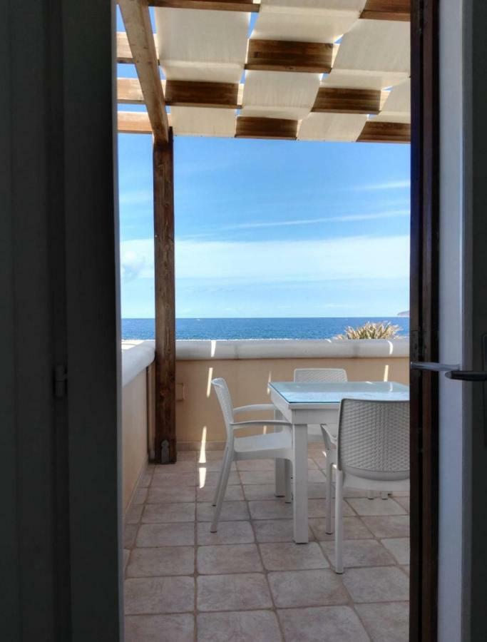 Villa Oblo Favignana Exteriör bild